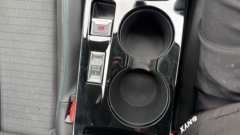 Peugeot 208 100kW Allure Premium 50kWh 5dr Auto Electric Hatchback